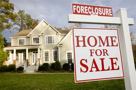 Why a Foreclosed Home Sells for Less Than You Offered