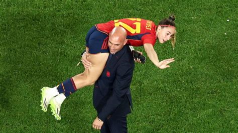 Spanish women's football chief refuses to resign in wake of his ...