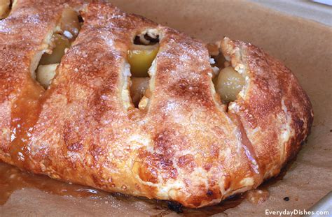 Homemade Apple Strudel Recipe for Breakfast or Dessert