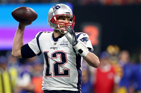 Spectators Can't Get Over Tom Brady's Early Interception | TIME