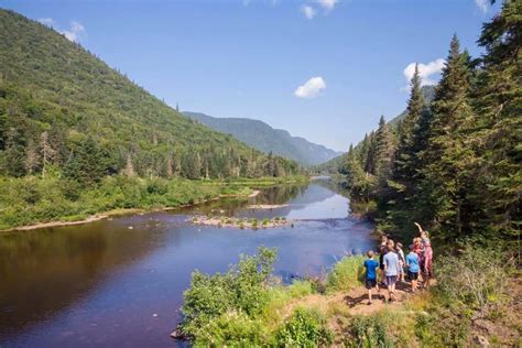 Self-Guided Hike in Jacques-Cartier National Park | Quatre Natures