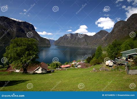 Norwegian fjord editorial photo. Image of aurland, house - 43164826