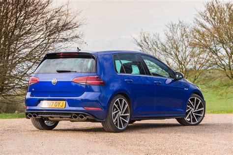 2019 Volkswagen Golf R review - the art of having your cake and eating it too