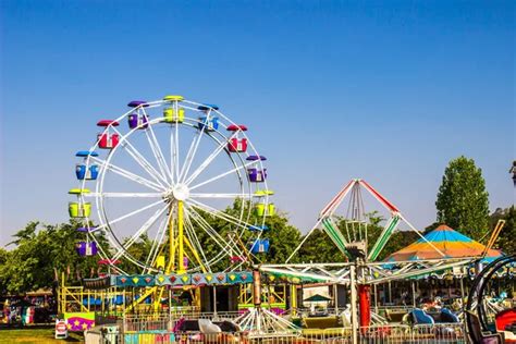 County fair rides Stock Photos, Royalty Free County fair rides Images | Depositphotos®