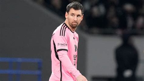 Lionel Messi fans offered partial refund after no-show in Hong Kong ...