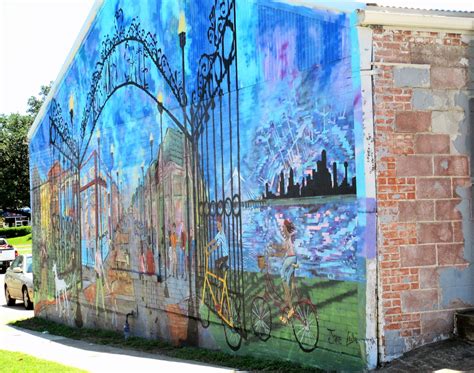 Along Magnolia Lane: Oak Cliff Murals