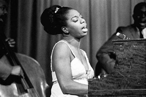 24/10/16 - Nina Simone - Mississippi Goddam - Live In Antibes - 1965 ...