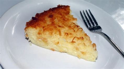 THE IMPOSSIBLE COCONUT CUSTARD PIE - Easy Recipes