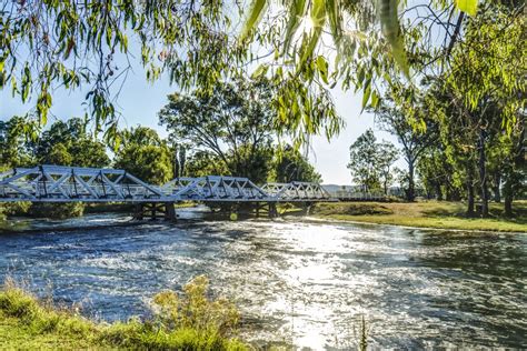 Tumut NSW - Plan a Nature Holiday - Outdoor Activities & Accommodation