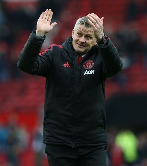 MANCHESTER, ENGLAND - APRIL 13: Manager Ole Gunnar Solskjaer of ...