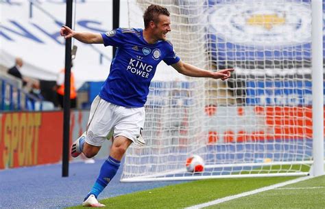 Premier League: Jamie Vardy has now scored more goals than Chelsea ...