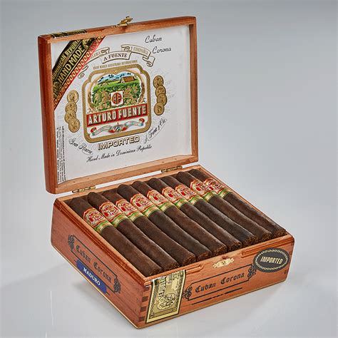 Arturo Fuente Gran Reserva Cigars | CIGAR.com