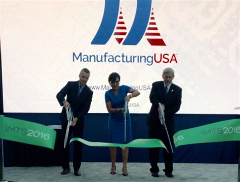 Commerce Secretary Penny Pritzker Kicks Off IMTS 2016 With Rebranding ...