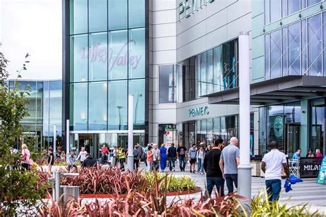 Branding and Lifestyle Photography at Dublin Shopping Centre