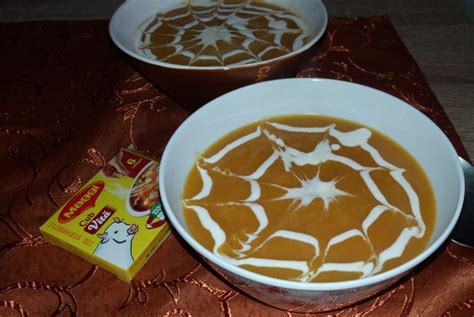 Reteta Supa crema de dovleac pentru Halloween