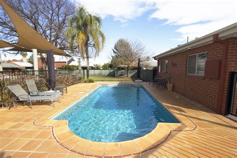 Rsl Club Motel: Deals & Reviews (Wagga Wagga, AUS) | Wotif