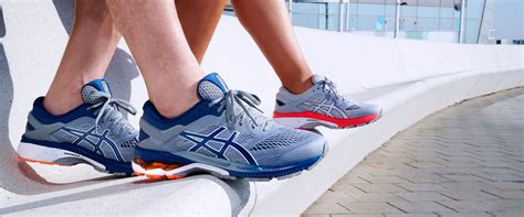 15 Best Asics Walking Shoes for Men & Women Review in 2022!