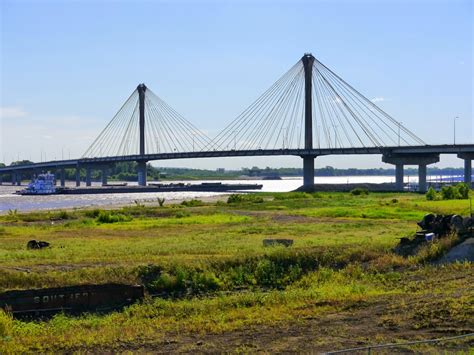 American Travel Journal: Mississippi River Bridges of St Louis