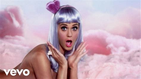 Katy Perry - California Gurls (Official Music Video) ft. Snoop Dogg ...