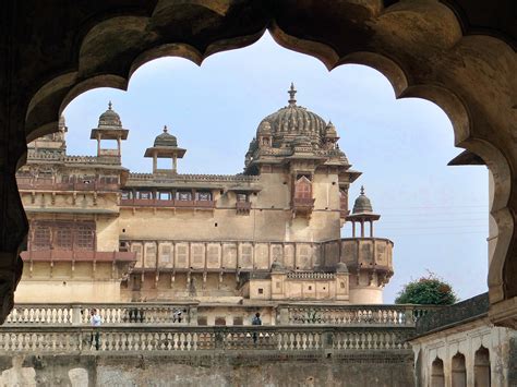 Romancing royal Orchha | Top 7 Places To Visit Orchha | Food