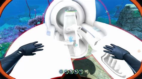 how to get the seamoth and stasis rifle in subnautica below zero - YouTube