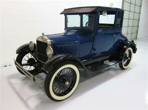 1927 FORD MODEL T COUPE