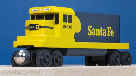 Whittle Shortline Railroad Review: Realistic Wooden Trains