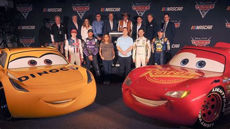 'Cars 3' gears up for season-long ride with NASCAR | Official Site Of ...