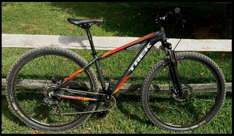 Trek Marlin 5 photo || SINGLETRACKS.COM