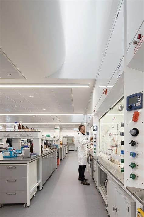 Tinbergen Chemistry Teaching Laboratory, University of Oxford - Architizer