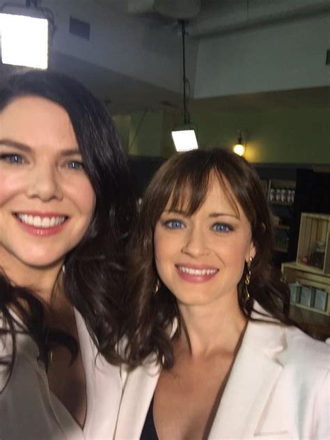 Gilmore Girls Reunion 2015 | PS Entertainment