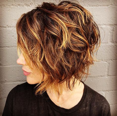 25 Badass Short Shag Haircuts That Will Be Everywhere in 2022