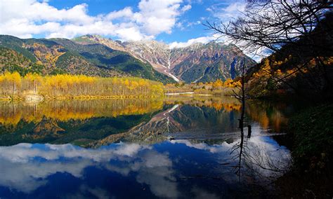 Taisho Pond – Japan Alps Kamikochi Official Website