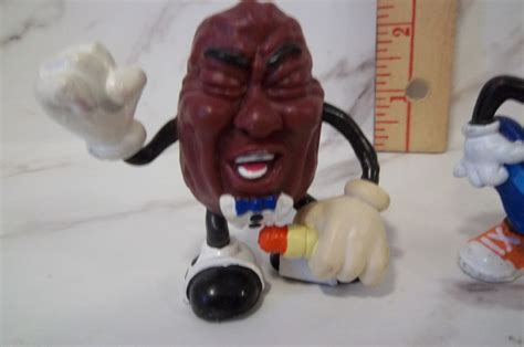 California Raisins Figurines. includes 2 Figurines Shown - Etsy