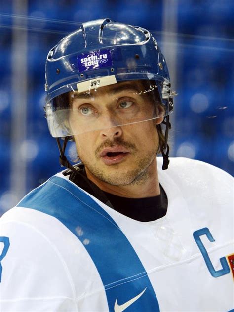 Teemu Selanne, Finland rout Norway