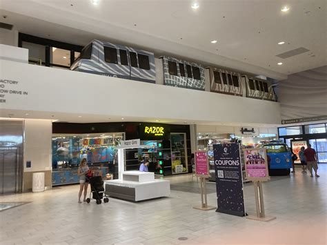 Pearlridge Shopping Center Monorail | Connecting Pearlridge … | Flickr