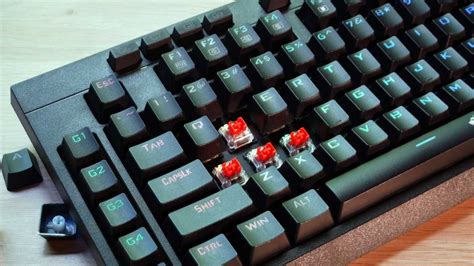 Redragon K596 review: A wireless gaming keyboard for penny-pinchers | PCWorld