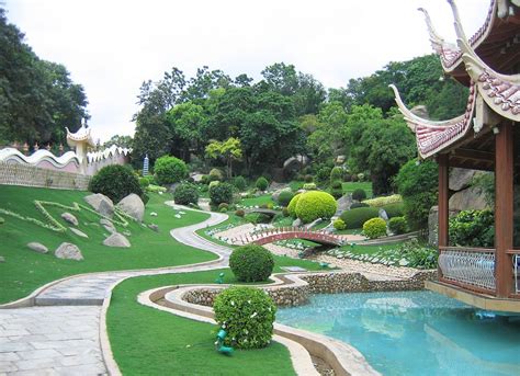 Ramoji Film City, Hyderabad - Map, Location, Tour, Hours, Tickets