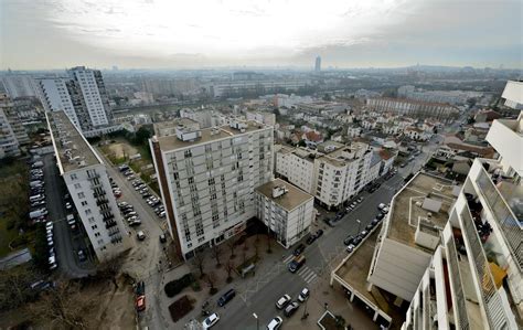 Ulcéré par les retards, le maire de Villeneuve-la-Garenne claque la ...