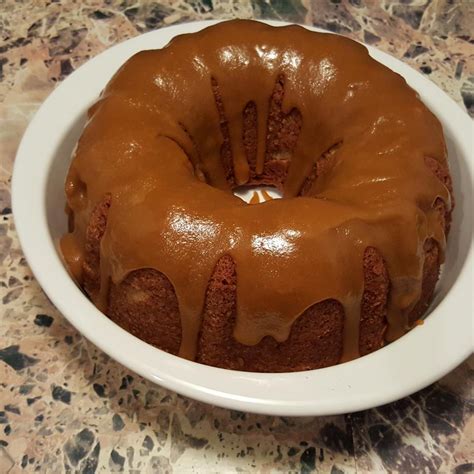 Apple Pound Cake With Caramel Glaze