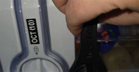 "Y Indent" Samsung fridge off brand (Belvita) filter wrench por footbag | Descargar modelo STL ...