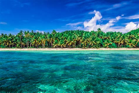 Ecotourism in Fiji: Exploring the Yasawa Islands