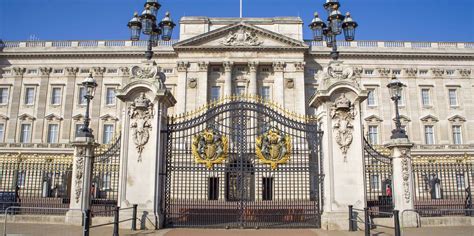 The BEST Buckingham Palace Summer activities 2023 - FREE Cancellation | GetYourGuide