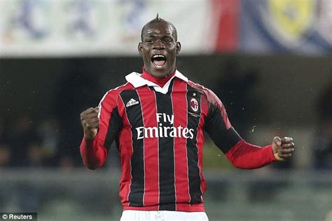 Mario Balotelli helps AC Milan beat Chievo 1-0 | Daily Mail Online