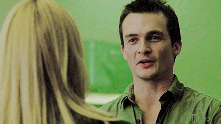 Carrie & Peter | Rupert friend, Peter quinn homeland, Homeland tv series