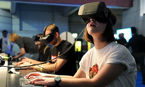 Is Virtual Reality The Next Big Thing In Entertainment? | Bit Rebels