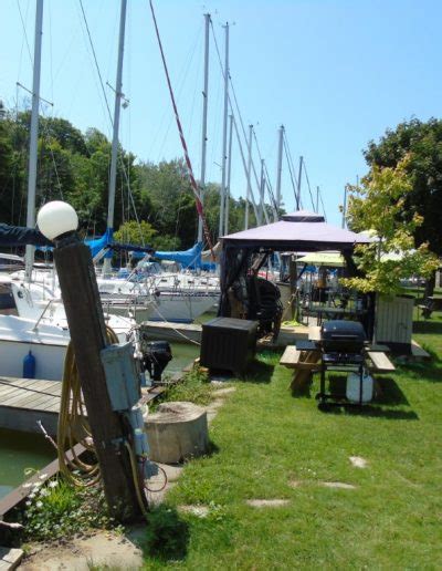 Harbour Lights Marina | Located along the north side of the Bayfield River