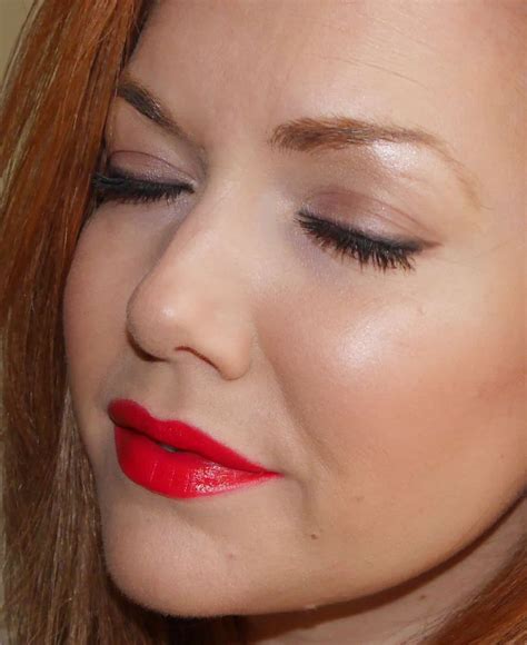 Makeup For Red Lipstick Days • GirlGetGlamorous