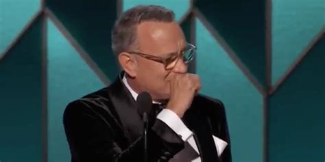 Tom Hanks Cries During Golden Globes Speech - Watch Tom Hanks' Speech