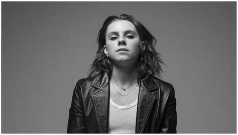 Lynn Gunn 10 Topics interview | PVRIS' Lynn Gunn interview | AltPress